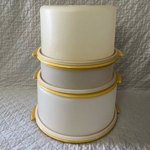 Vintage Tupperware Set